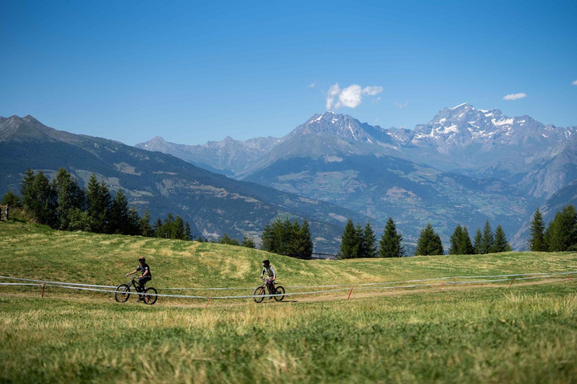 Chalet Des Alpes Gressan Zewnętrze zdjęcie